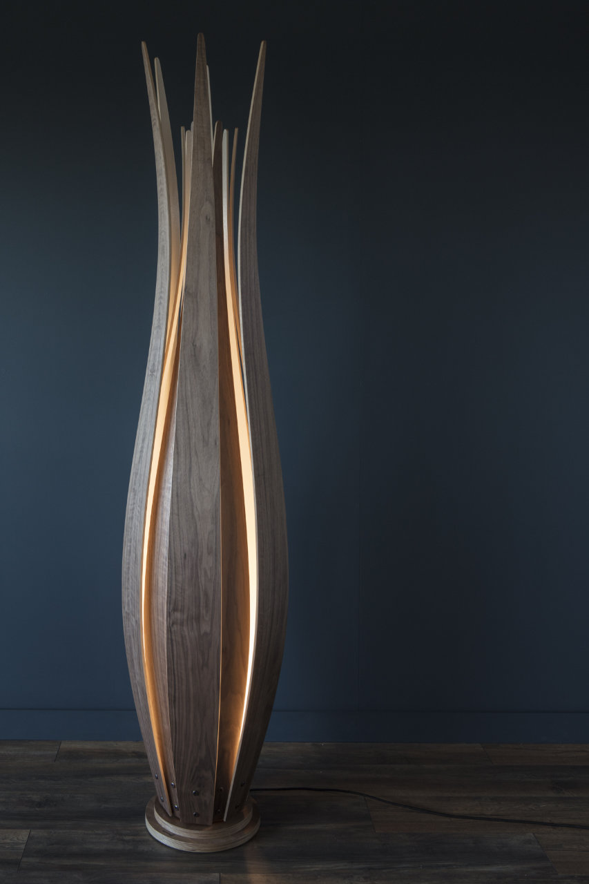 Lily Floor Light